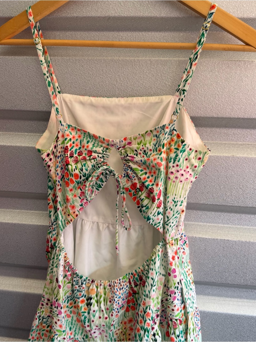 Hutch Sicily tiered midi dress - Picture 6 of 8